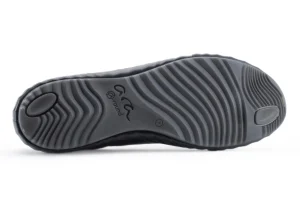 Avio - Black Leather