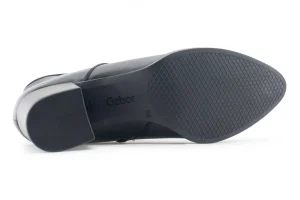 32.890 Black