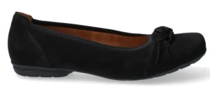 02.643 Black Softnubuck