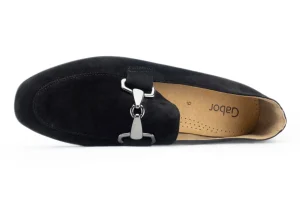 25.211 - Black Suede
