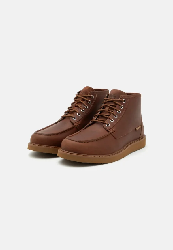 Newmarket II Dark Brown