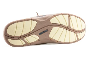 Sebago Brown