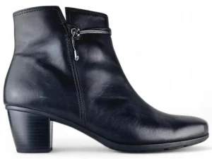 55.522 Black
